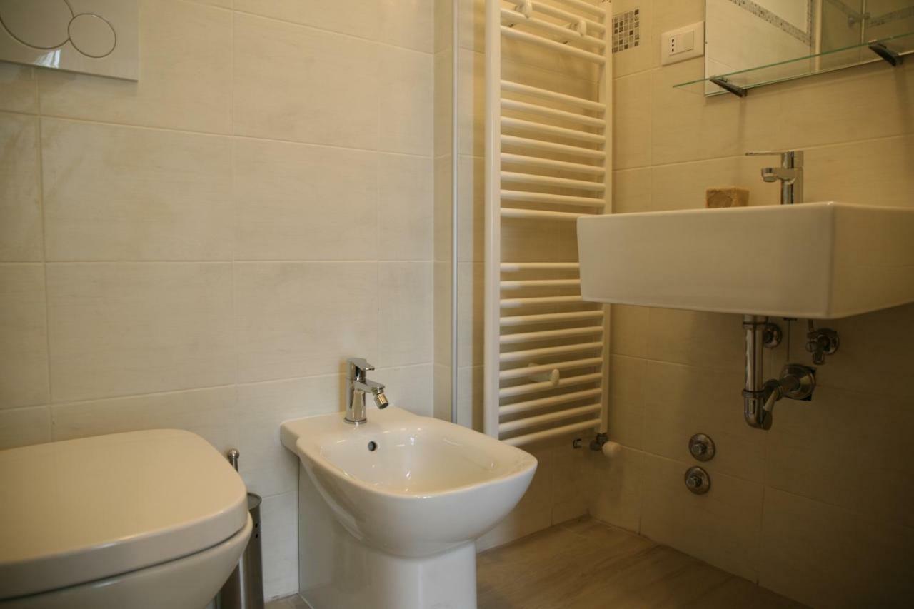 Route 114 Apartment Acireale Exterior foto