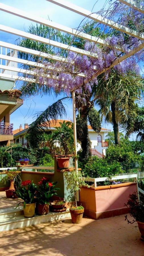 Route 114 Apartment Acireale Exterior foto